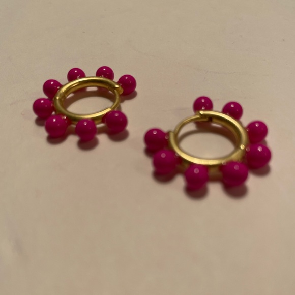 J. Crew Pearl Charm Huggie Hoops - Picture 4 of 4